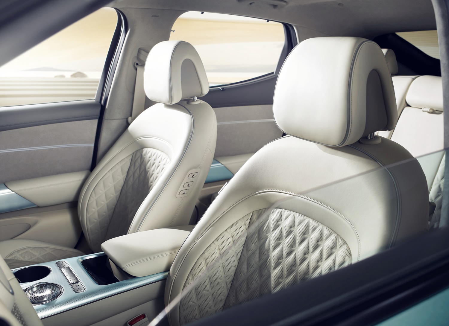 Genesis GV60 interior